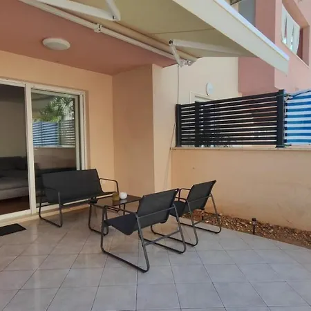 Apartment Apartment Patrik Makarska With Saltwater Pool *