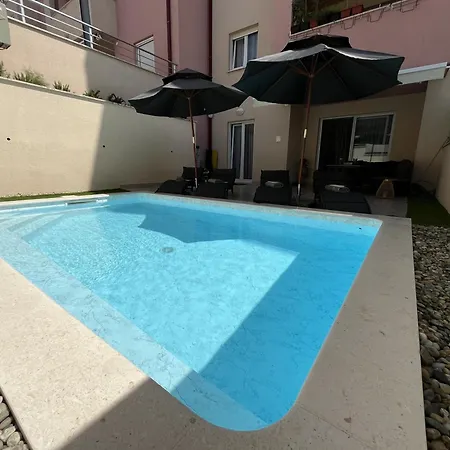 Apartment Patrik Makarska With Saltwater Pool * Makarska