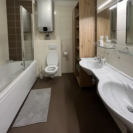 Apartment Patrik Makarska With Saltwater Pool Apartment Makarska